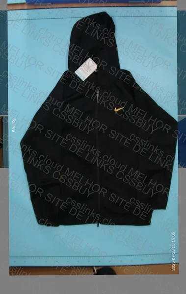 Syna e Nike tech 2