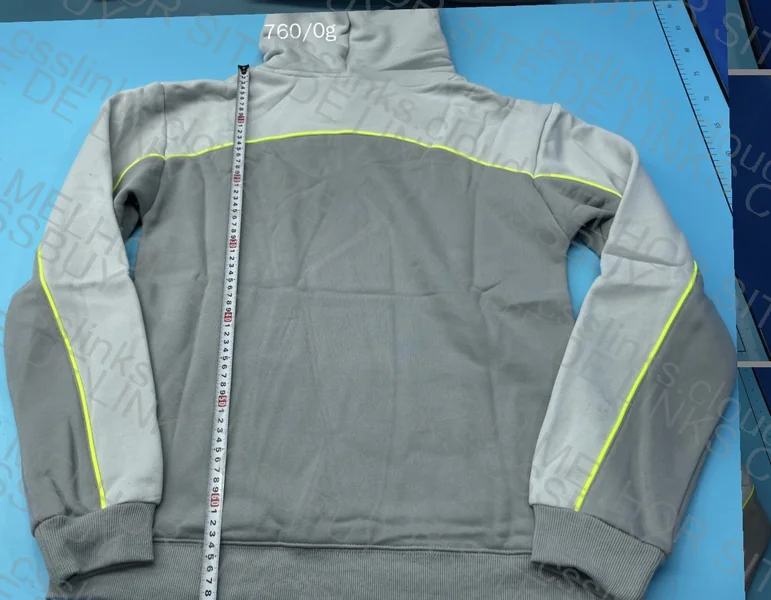 Syna e Nike tech 7