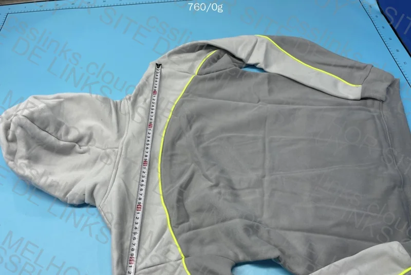 Syna e Nike tech 8