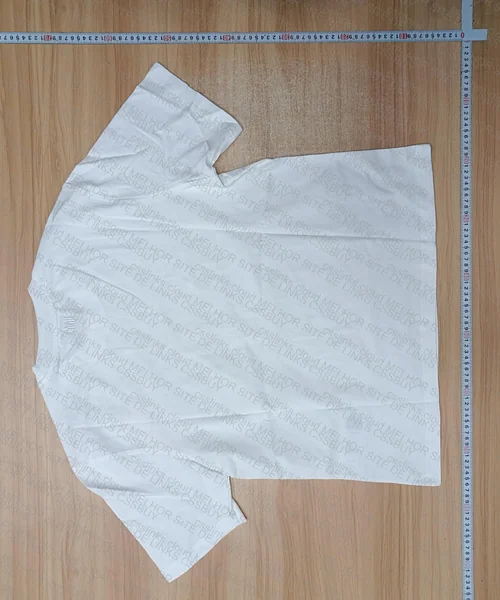 t-shirt ami 3