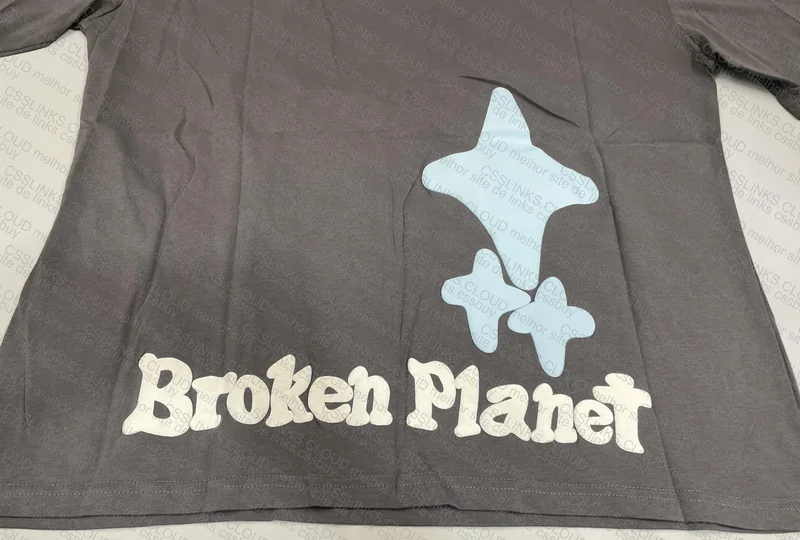 T-shirt Broken Planet 3
