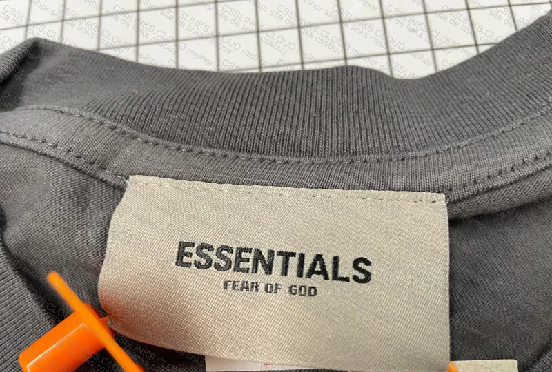 T-Shirt Essentials 5
