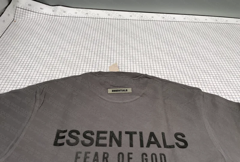 T-Shirt Essentials 6