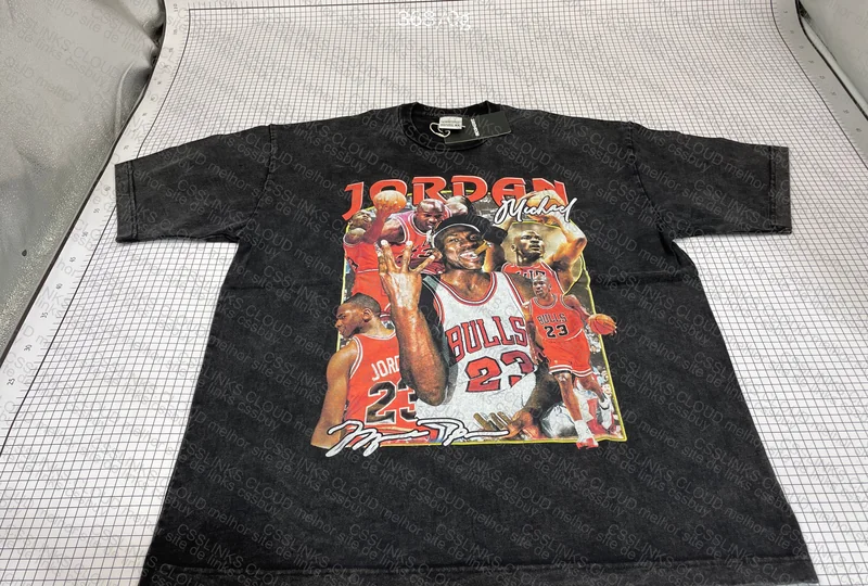 Printed T-shirt 4