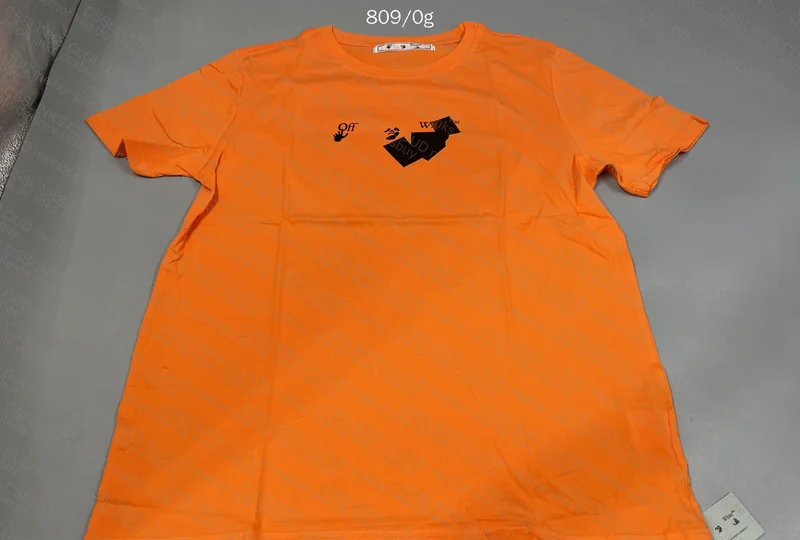 t-shirt off
