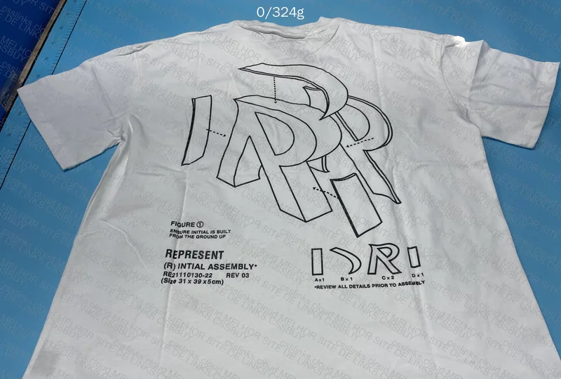 T-shirt Represent 6