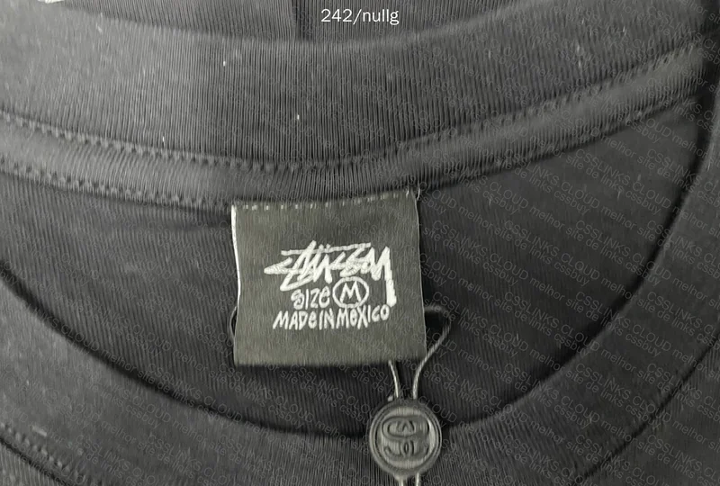 T-shirt Stussy