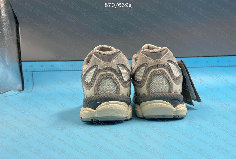 Is this Oyster Grey Color GL? Help 7