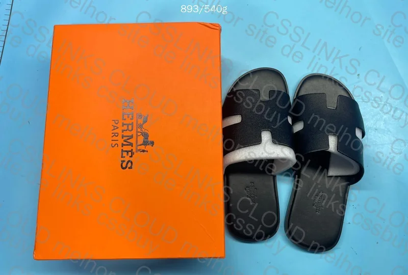 Is this GL, guys? Hermes Sandals 3
