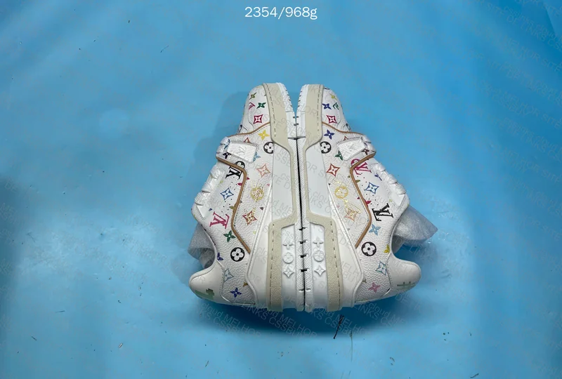 Takashi Murakami x Louis Vuitton LV Trainer White 5