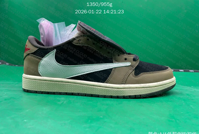 TC BATCH AJ1 Travis Scott Dark Mocha 7