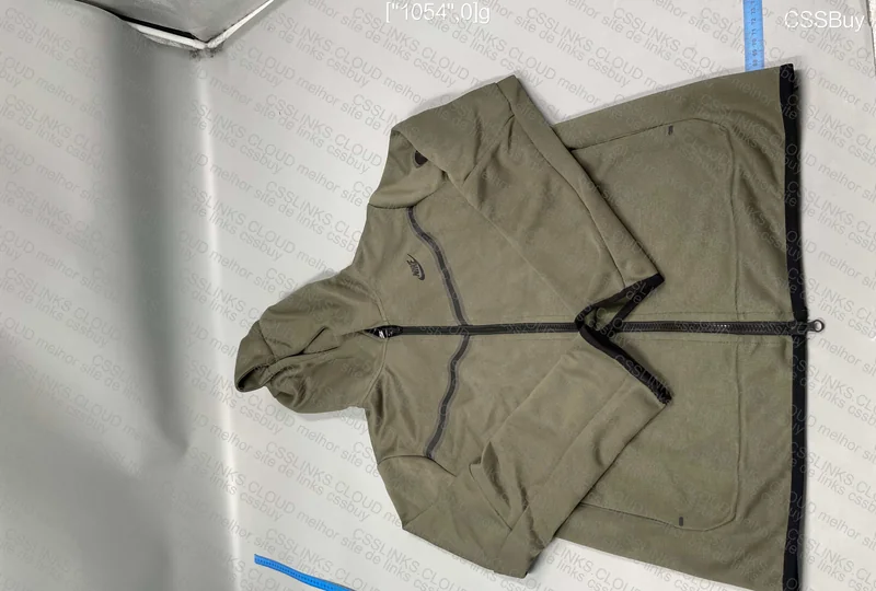 Tech Fleece