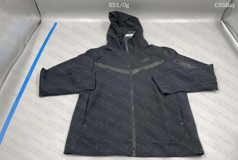 Tech Fleece 3