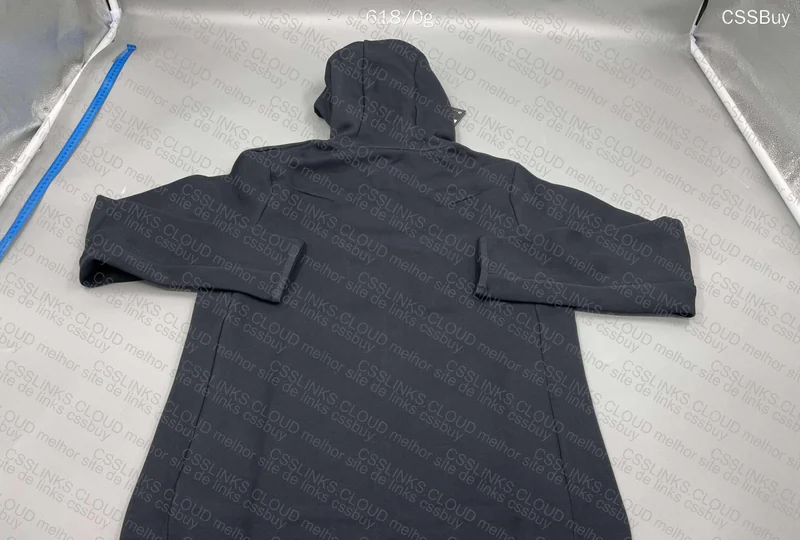 Tech Fleece