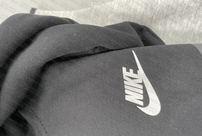 Tech Fleece 3