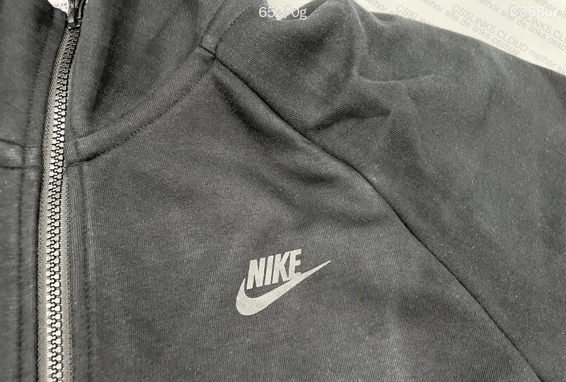 TECH FLEECE