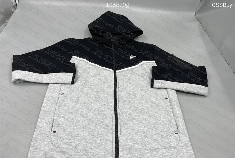 Tech Fleece 2
