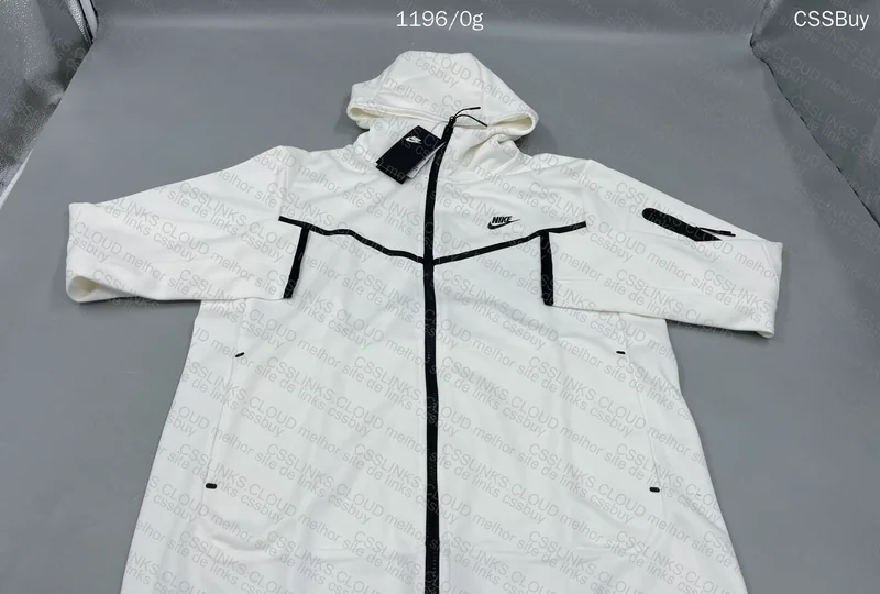 Tech Fleece 2