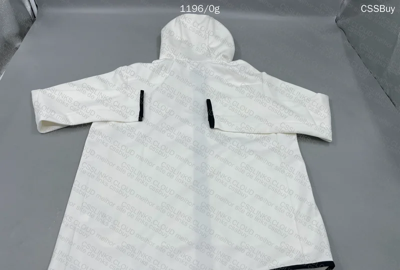 Tech Fleece 4
