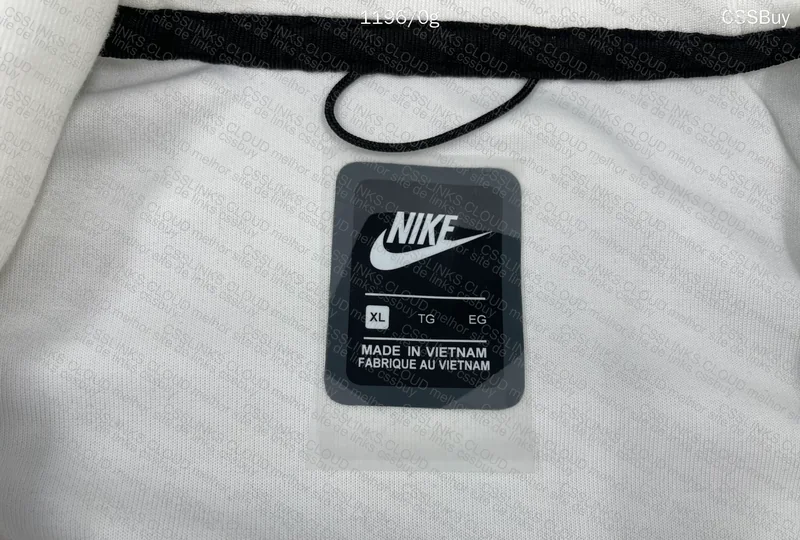 Tech Fleece 7