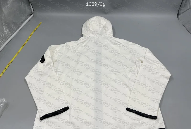 Tech Fleece 6