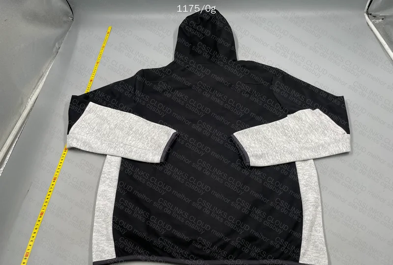 Tech Fleece 5