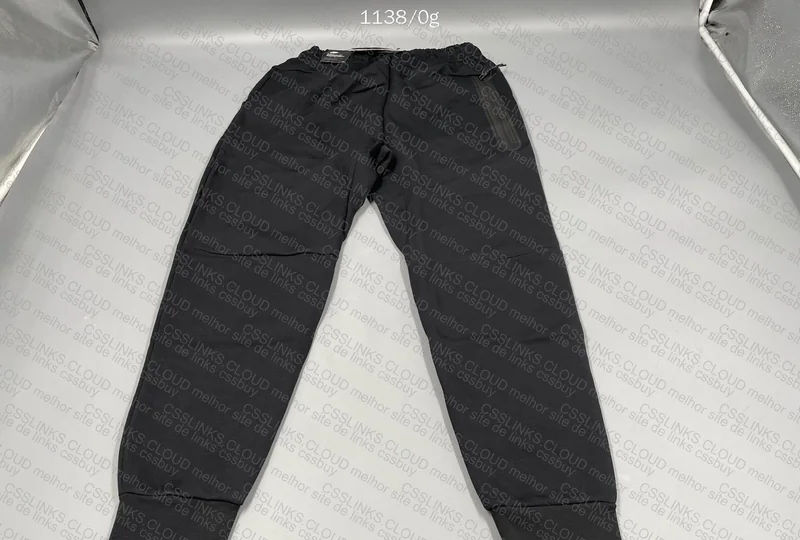 TECH FLEECE 4