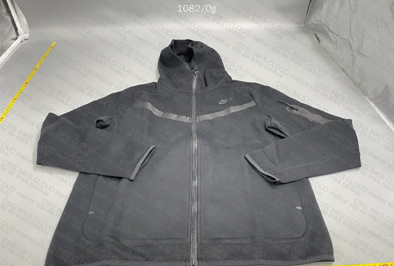 Tech Fleece