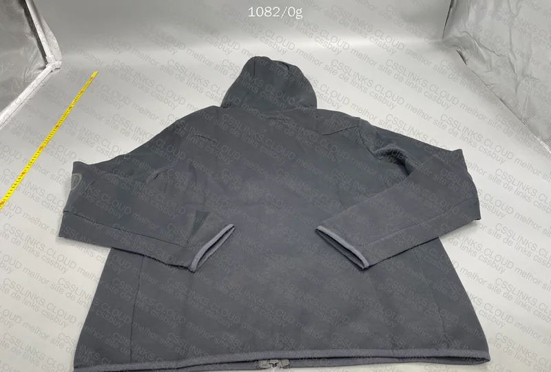 Tech Fleece 3