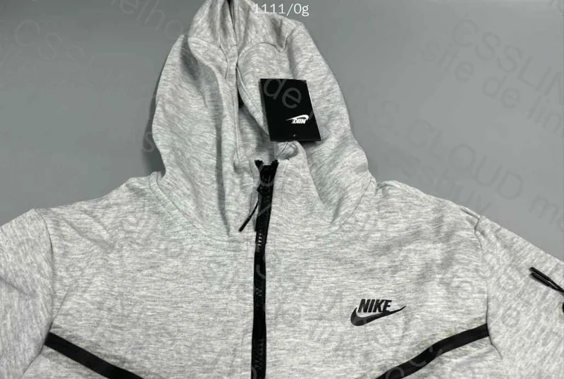 TECH FLEECE 2
