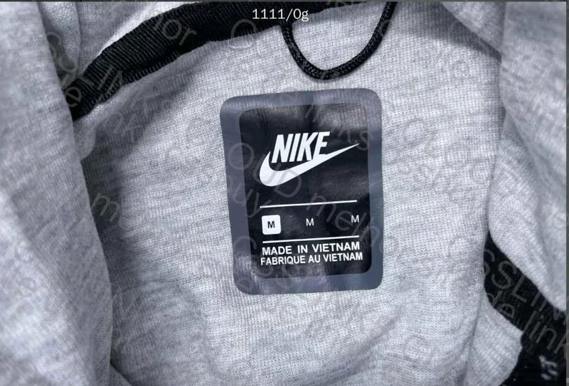 TECH FLEECE 4