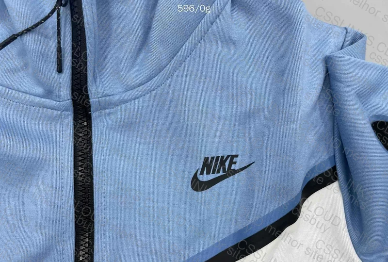 Tech Fleece 3