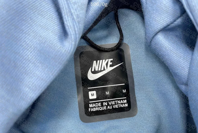 Tech Fleece 4