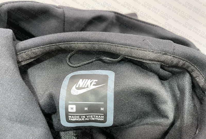 Tech Fleece 3