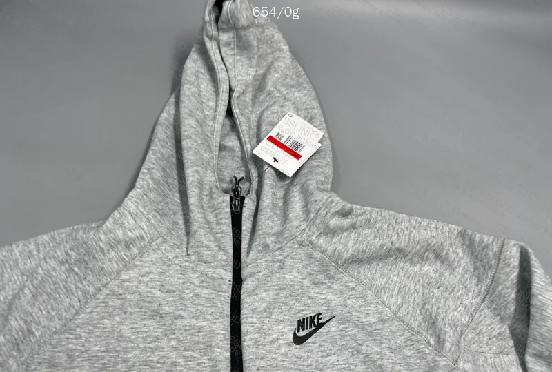 Tech fleece