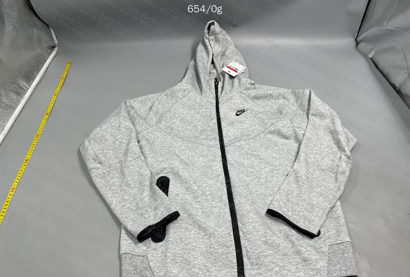 Tech fleece 2