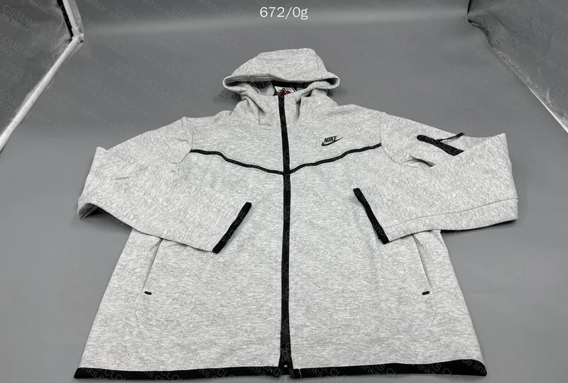 tech fleece