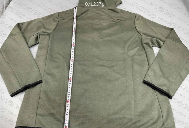 Tech fleece 3