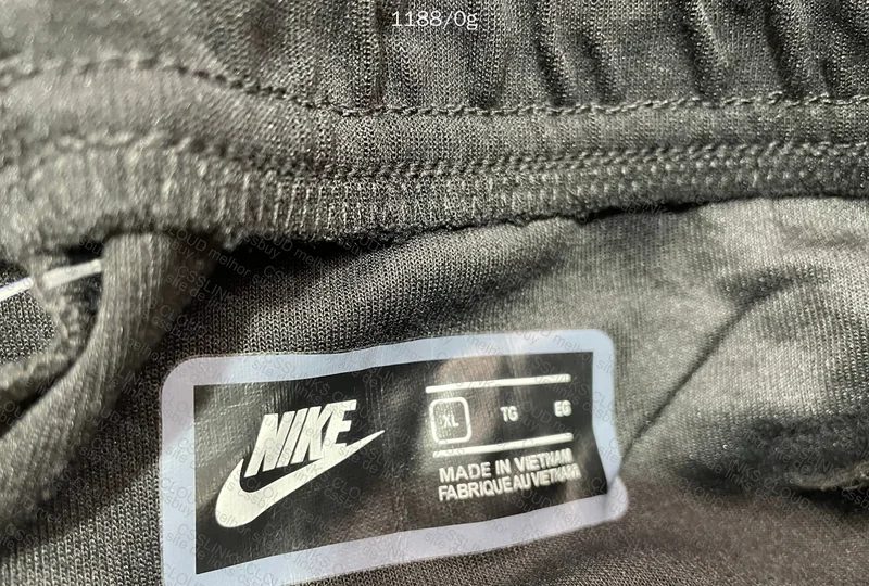 Tech Fleece 6