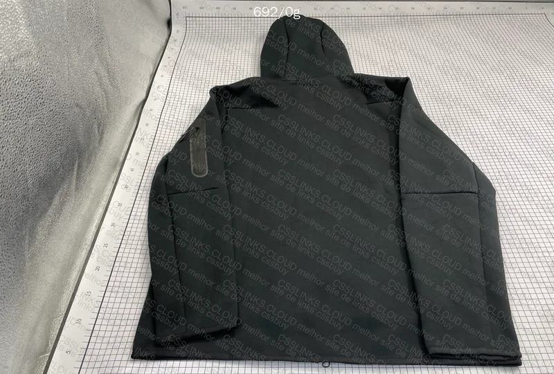 TECH FLEECE 2