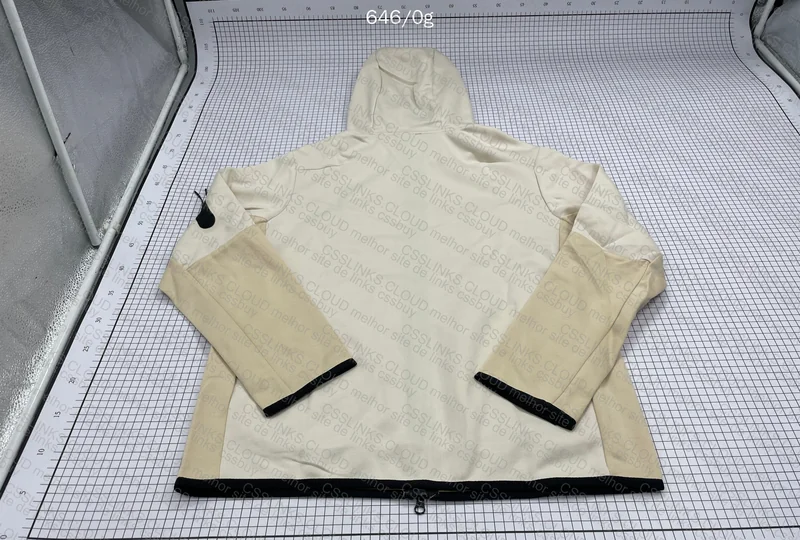 Tech fleece 4
