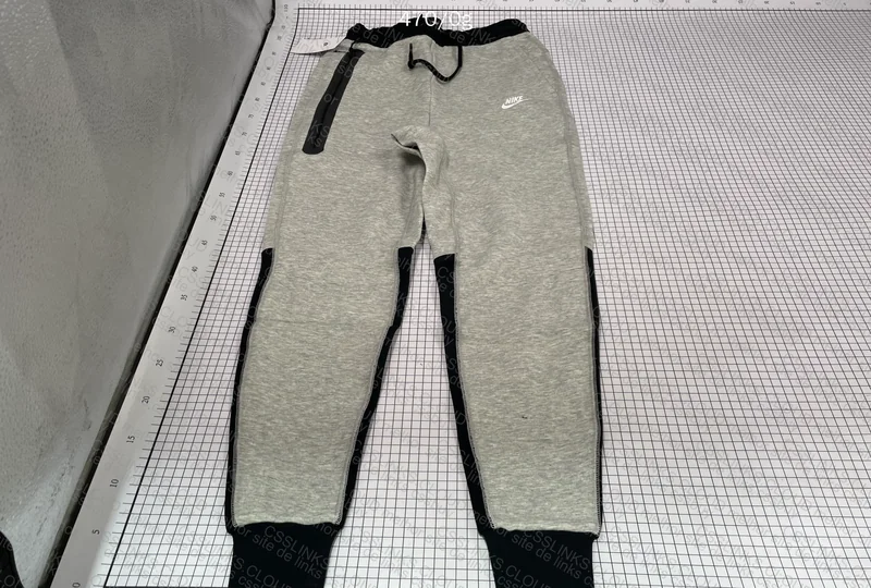Tech Fleece 5