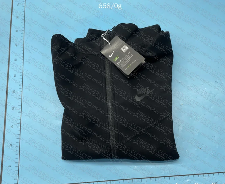 Tech fleece