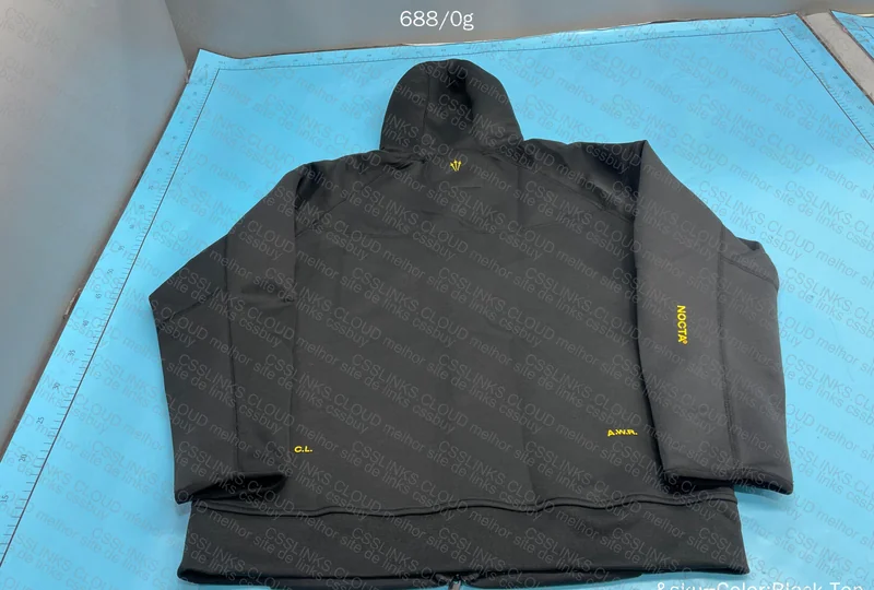 Tech Fleece 4