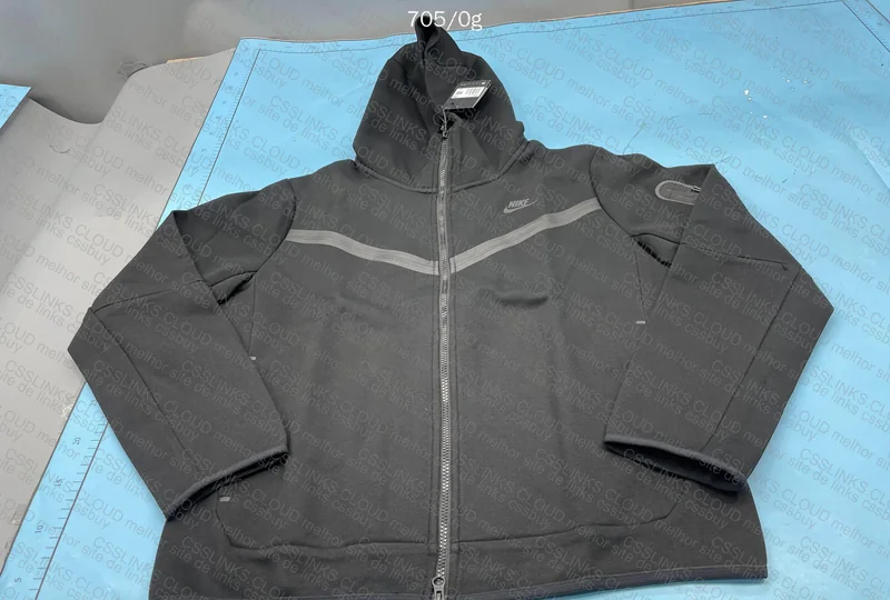 Tech Fleece