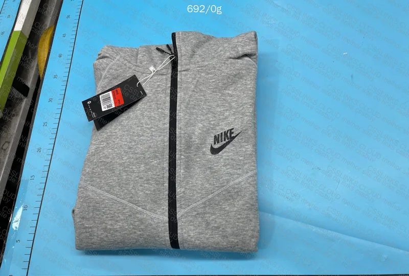 Tech fleece
