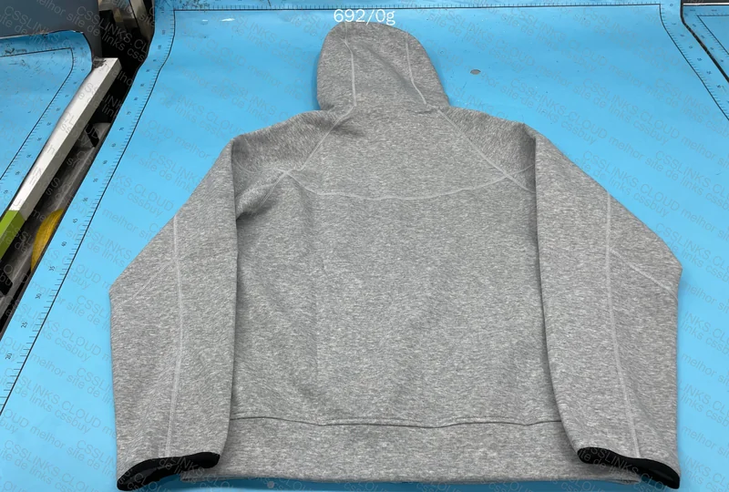 Tech fleece 6