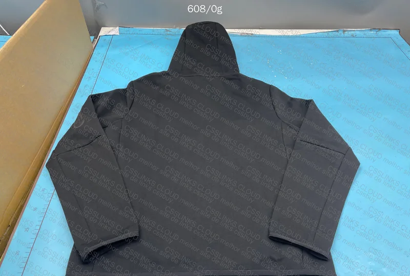 Tech fleece
