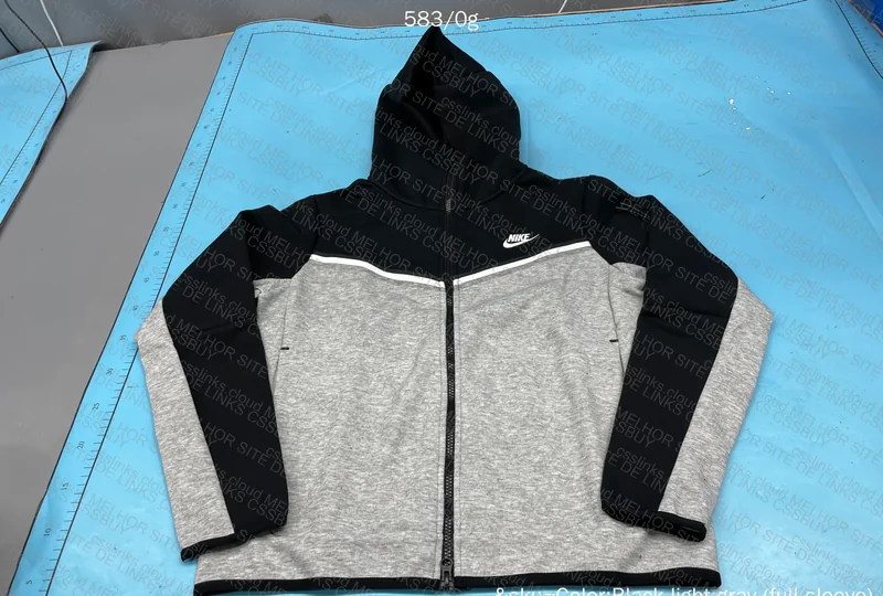 TECH FLEECE 6