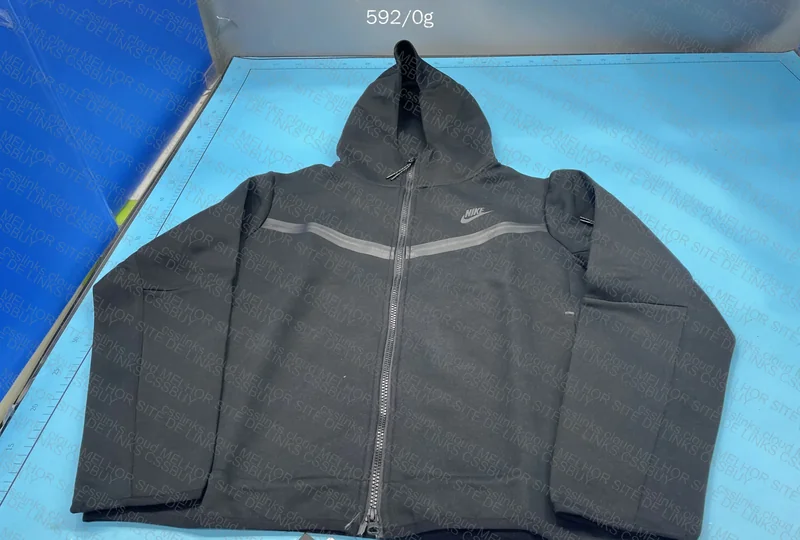 Tech Fleece 3